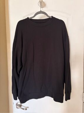 Mate The Label Black Crewneck Fleece Long Sleeve Sweatshirt Lounge Casual